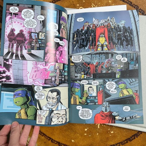 IDW comics: teenage mutant ninja turtle #42 - Picture 2 of 3